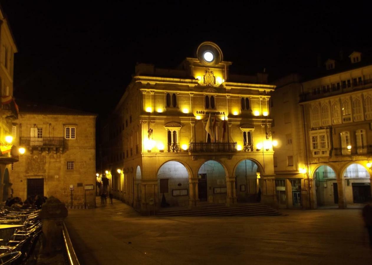 Plaza Mayor Apartment Ourense Exteriör bild